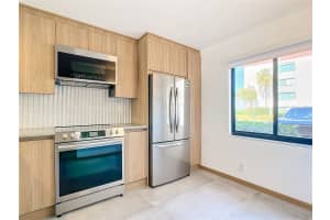 5532 PUERTA DEL SOL BOULEVARD, SAINT PETERSBURG, FL 33715 Sold 10/18/24