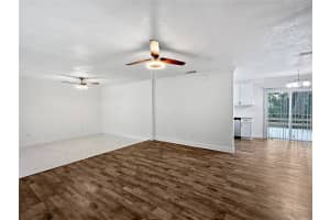 915 KENTUCKY BOULEVARD, EUSTIS, FL 32726 Sold 01/16/25
