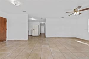 423 9TH STREET, FROSTPROOF, FL 33843 Sold 05/16/25