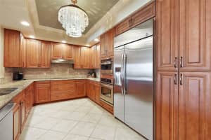 4071 ATLANTIC AVENUE, NEW SMYRNA BEACH, FL 32169 Sold 02/19/25