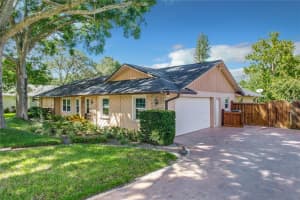 203 CHURCHILL DRIVE, LONGWOOD, FL 32779 Sold 10/18/24
