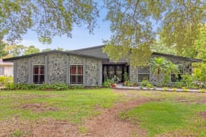 1521 Oxford Rd, MAITLAND