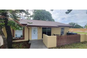 3004 DREYFUSHIRE BOULEVARD, ORLANDO, FL 32822 Sold 10/29/24