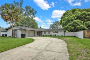 1709 BALTIMORE DRIVE, ORLANDO, FL 32810 Sold 01/03/25