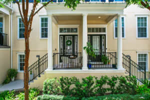 2017 COULSON ALLEY, ORLANDO, FL 32814 Sold 10/19/24