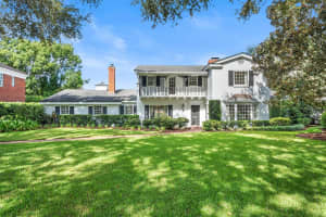 2524 SHREWSBURY ROAD, ORLANDO, FL 32803 Sold 02/27/25