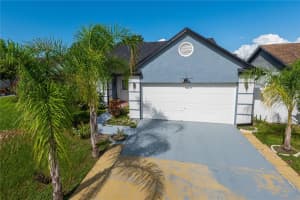13128 SAN DIEGO WOODS LANE, ORLANDO, FL 32824 Sold 11/05/24