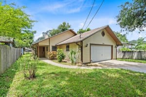 7104 BLEDSOE AVENUE, ORLANDO, FL 32810 Sold 12/03/24