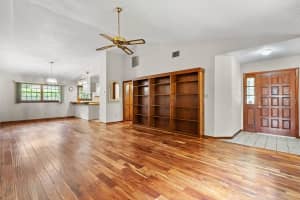 7104 BLEDSOE AVENUE, ORLANDO, FL 32810 Sold 12/03/24
