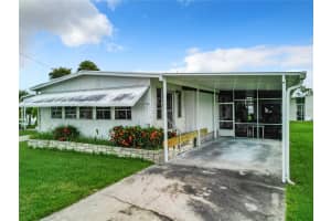 123 CHISHOLM TRAIL, NORTH FORT MYERS, FL 33917 Sold 10/31/24