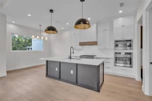 1917 LAKEMONT AVENUE, WINTER PARK, FL 32792 - MLS#MFRO6238835