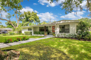 2329 HICKORY LANE, ORLANDO, FL 32803 Sold 11/25/24