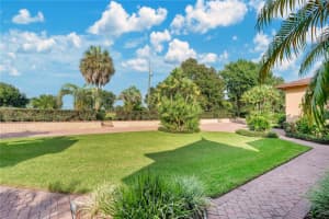 30125 JOHNSONS POINT ROAD, LEESBURG, FL 34748 Sold 10/16/24
