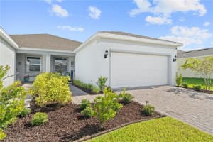 2723 SUMMER RETREAT LANE, KISSIMMEE, FL 34744 Sold 11/27/24