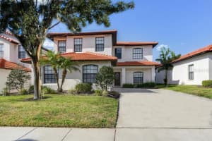 208 SUMMER PLACE LOOP, CLERMONT, FL 34714 Sold 01/07/25