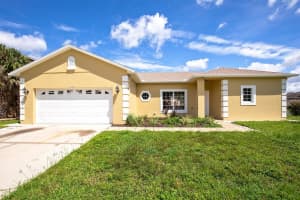 2526 JASMINE TRACE DRIVE, KISSIMMEE, FL 34758 Sold 04/30/25