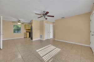 350 QUEEN AVENUE, OVIEDO, FL 32765 Sold 10/21/24