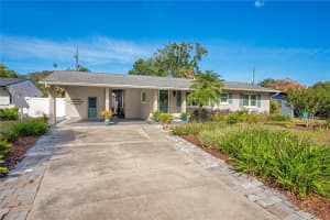 1427 CUMBIE STREET, ORLANDO, FL 32804 Sold 10/15/24