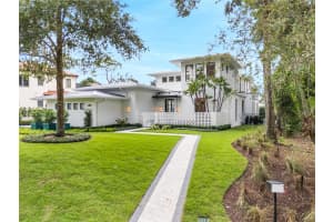 210 CHELTON CIRCLE, WINTER PARK, FL 32789 Sold 03/31/25