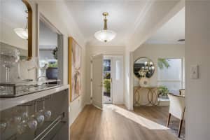8983 SAVANNAH PARK, ORLANDO, FL 32819 Sold 12/10/24