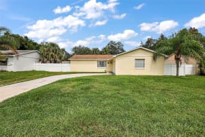 331 AUTUMN DRIVE, APOPKA, FL 32712 Sold 01/20/25