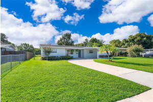 1129 PARK MANOR DRIVE, ORLANDO, FL 32825 Sold 10/16/24