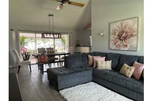 1092 PROVIDENCE BOULEVARD, DELTONA, FL 32725 Sold 07/30/25