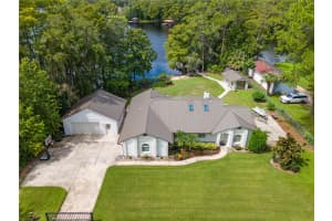 3800 CHULUOTA ROAD, ORLANDO, FL 32820 Sold 01/27/25