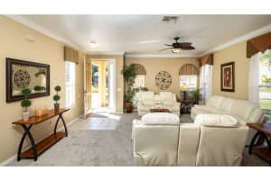 202 ORANGE COSMOS BOULEVARD, DAVENPORT, FL 33837 Sold 12/26/24
