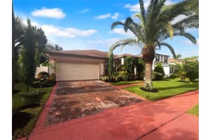 420 CHAPELWOOD DRIVE, APOPKA, FL 32712 Sold 03/28/25