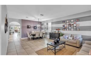1890 ALTAVISTA CIRCLE, LAKELAND, FL 33810 - MLS#MFRO6240575