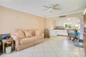935 JAMAJO BOULEVARD, ORLANDO, FL 32803 Sold 01/21/25