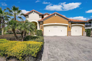5233 WATERSIDE VISTA LANE, SAINT CLOUD, FL 34771 Sold 01/17/25