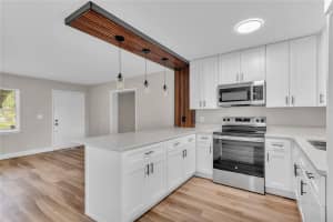 6420 LORENZO AVENUE, ORLANDO, FL 32818 Sold 12/20/24