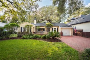 2300 PRINCETON COURT, ORLANDO, FL 32804 Sold 10/31/24