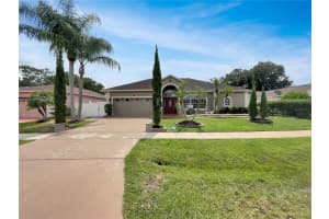 526 PINEHURST COVE, KISSIMMEE, FL 34758 Sold 05/02/25
