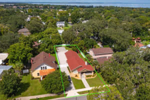216 LAKEVIEW AVENUE, WINTER GARDEN, FL 34787 Sold 02/05/25