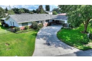 112 HOLMES PLACE, WINTER HAVEN, FL 33884 Sold 10/23/24