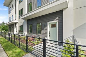 2904 SYLVAN AVENUE, ORLANDO, FL 32806 Sold 11/08/24