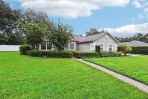 2936 CEDAR CREST DRIVE, APOPKA, FL 32712 Sold 11/04/24