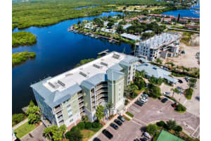 5 RIVERWALK DRIVE, NEW SMYRNA BEACH, FL 32169 Sold 04/15/25