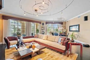 1110 IVANHOE BOULEVARD, ORLANDO, FL 32804 Sold 01/07/25