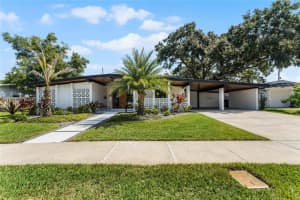 3715 NEPTUNE DRIVE, ORLANDO, FL 32804 Sold 12/09/24