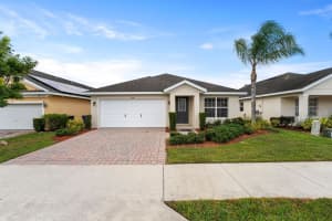 258 VIZCAY WAY, DAVENPORT, FL 33837 Sold 03/26/25