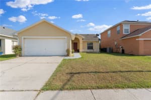 4654 Eagle Peak Dr, KISSIMMEE
