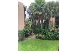 588 ORANGE DRIVE, ALTAMONTE SPRINGS, FL 32701 Sold 07/15/25
