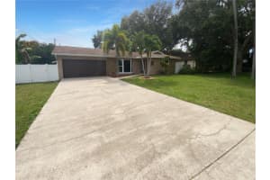 566 NORTHWEST BOULEVARD, SAINT PETERSBURG, FL 33702 Sold 11/06/24