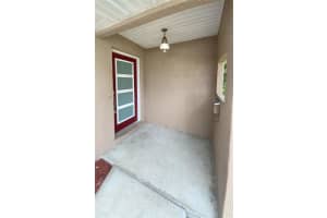 566 NORTHWEST BOULEVARD, SAINT PETERSBURG, FL 33702 Sold 11/06/24