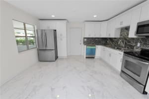 1302 8TH STREET, LAKELAND, FL 33805 Sold 10/25/24