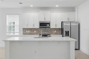 2585 CAVANAUGH DRIVE, ORLANDO, FL 32817 - MLS#MFRO6241824